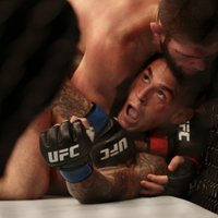 ФОТО, ВИДЕО: Нурмагомедов победил Порье в бою за титул чемпиона UFC в легком весе
