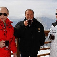 В социальных сетях рассказали, как Путин и Берлускони отдыхали на Алтае