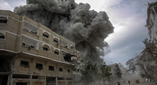 Izraēlas uzbrukumos nogalināts viens no 'Hamās’ galvenajiem līderiem, ziņo ASV