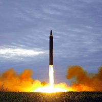 Эксперты: действительно ли новая ракета КНДР может достичь любой точки в США?