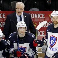 Hendersons pēc 14 gadiem pametīs Francijas hokeja izlases galvenā trenera posteni