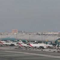 Dubaijā, nokrītot nelielai lidmašīnai, miruši četri cilvēki