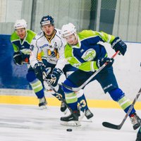 'Mogo' rezultatīvā OHL spēlē uzvar Latvijas čempionus 'Kurbads' hokejistus