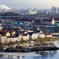 Ārlietu ministrija aicina Latvijas valstspiederīgos pamest Baltkrieviju