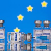 Коронавирус: ЕС впустит туристов, привитых вакциной. Но не "Спутником"
