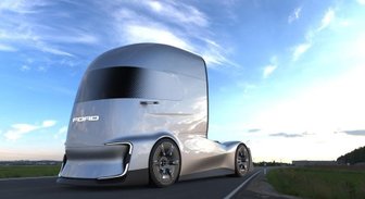 'Ford' prezentējis elektrisko kravas vilcēju konkurencei ar 'Tesla Semi'