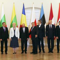 Austrumeiropas prezidenti: Notikumi Ukrainā – jauna kara forma