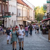В Литве — рекордный рост населения, число жителей увеличилось на 1,9%. В Латвии число жителей тоже подросло