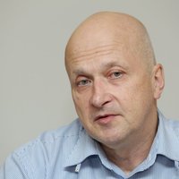 Aizdomās par slepkavības organizēšanu apcietināts uzņēmējs Igors Ivanovs, ziņo Latvijas Televīzija