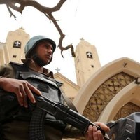 Боевики атаковали автобус с христианами в Египте, десятки убитых
