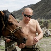Guardian: у Путина множество лиц в художественной литературе