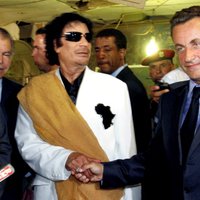 Policija aizturējusi bijušo Francijas prezidentu Sarkozī