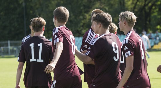 Латвия и другие страны будут бойкотировать матчи против футбольных сборных России U-17