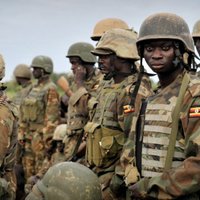 Konvojam uzskrienot uz mīnām, Mali ievainoti trīs ANO miera uzturētāji