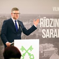 Кандидат "Единства" в мэры Риги обещает дешевый транспорт, ремонт дорог и жилье молодым семьям