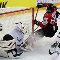 ВИДЕО, ФОТО: Латвия второй раз в истории чемпионатов мира одолела Швейцарию