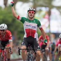 'Vuelta a Espana' trešajā posmā uzvar itālis Viviāni