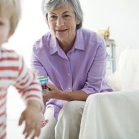 Astoņi vecās paaudzes vecmāmiņu padomi, no kuriem lielāks kaitējums nekā labums