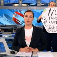 Krievijā aizturēta žurnāliste Ovsjaņņikova