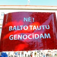 Ārzemju mediji par Latvijā notikušo protesta akciju: '250 nacionālisti pret 250 imigrantiem'