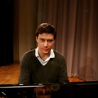 Dzintaru koncertzālē būs pianista Antona Ļahovska solo koncerts
