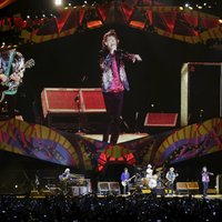 'The Rolling Stones' pirmais koncerts Kubā pulcē skatītāju tūkstošus