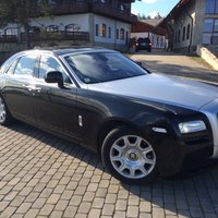 ФОТО: Rolls Royce и другие авто Trasta komercbanka будут проданы с молотка