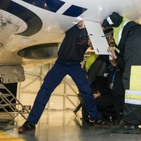 'airBaltic' jauno 'Bombardier C300' lidojumi pārtraukti dzinēja palīgiekārtas bojājuma dēļ
