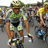 Неожиданный диагноз заставил сняться с "Тур де Франс" гонщика "Тинькофф"