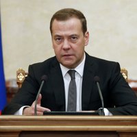 Medvedevs ierosina palielināt pensionēšanās vecumu