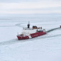 "Дочка" Рижского свободного порта купит судно ледового класса за 10 млн евро