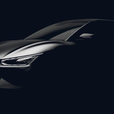 'Kia' paver priekškaru uz jauno elektromobili 'EV6'