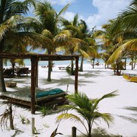 10 tūristu iecienītas salas, uz kurām nav auto