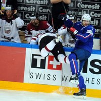 IIHF neatrod neko aizdomīgu Latvijas un Francijas hokeja izlašu spēlē