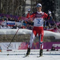 Российский лыжник вмешался в спор норвежцев на "Тур де Ски"