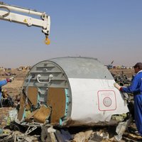 Aviokatastrofa Ēģiptē: Mediji publicē 'melno kastu' atšifrēšanas provizoriskos rezultātus