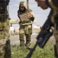 'Rīkļurāvēji un bandīti': krievu brīvprātīgā brauciens uz Donbasu pārvēršas murgā