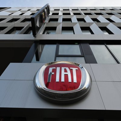 'Dīzeļgeitas' skandāla lietā veiktas kratīšanas 'Fiat' un 'Iveco' īpašumos