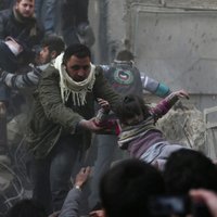 Konflikts Sīrijā pērn dzēsis vairāk nekā 76 000 dzīvību, paziņo aktīvisti