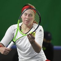 Latvijas tenisistes izlaiž pārsvaru un Billijas Džīnas kausā zaudē Austrijai
