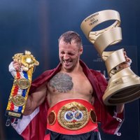 Боксер Майрис Бриедис признан лучшим спортсменом Латвии в 2020 году