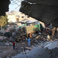 Расследование: гумколонну в Сирии, очевидно, разбомбила сирийская и российская авиация