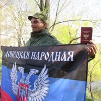 Нацбол Бенес Айо заочно приговорен к двум годам тюрьмы за призывы к ликвидации независимости Латвии