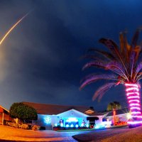 'SpaceX' pirmoreiz izdodas nesējraķeti piezemēt bez bojājumiem