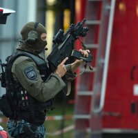 В торговом центре в Мюнхене убито восемь человек, полиция ведет поиск террористов