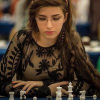 Отказавшаяся от хиджаба чемпионка мира по шахматам исключена из сборной Ирана