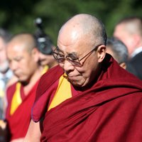 Далай-лама не исключает, что он может стать последним