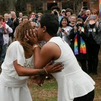 Alabama kļuvusi par 37. ASV štatu, kurā legalizētas viendzimuma laulības