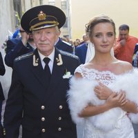 85-летний Иван Краско донимает юную супругу ревностью