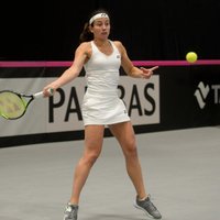 Sevastova pārvar nogurumu un uzvar Dohas WTA turnīra pirmās kārtas spēlē